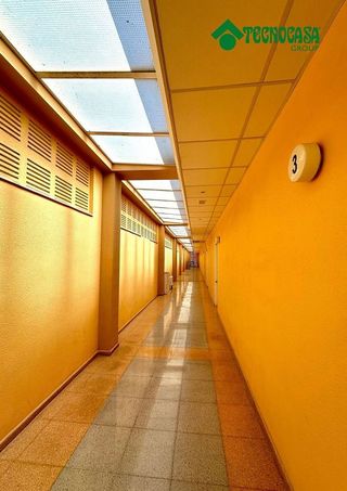 Oficina en alquiler en Huércal de Almería