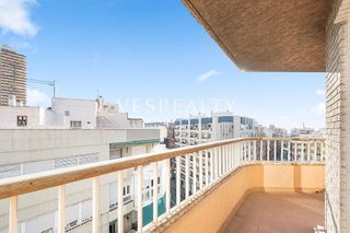 Piso en alquiler en Ensanche - Diputación en Alicante