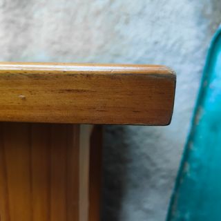 Mesa de pino maciza color natural