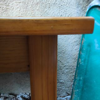 Mesa de pino maciza color natural