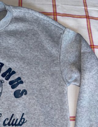 Sudadera Outer Banks Beach & Surf Club Gris