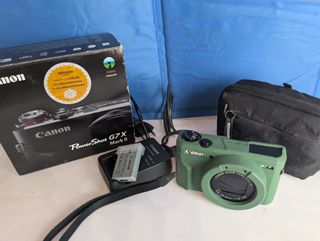 Canon PowerShot G7X Mark II negra