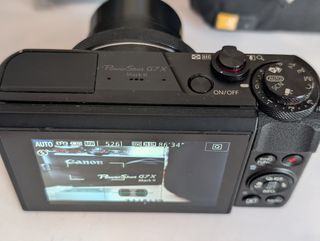 Canon PowerShot G7X Mark II negra