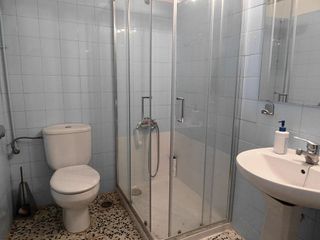 Villa en venta en Zubia (La)