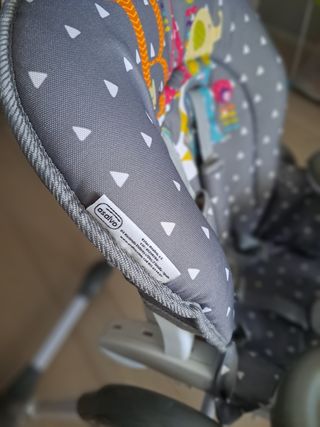 Trona Asalvo gris con estampado infantil