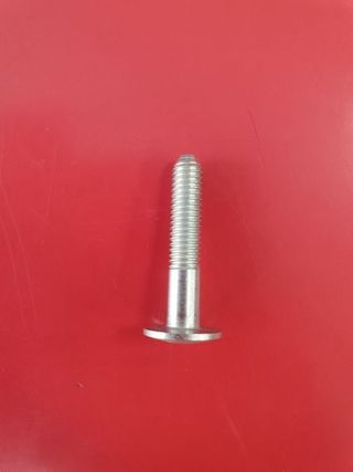 Tornillo Largo Tapa Motor Lateral VESPINO