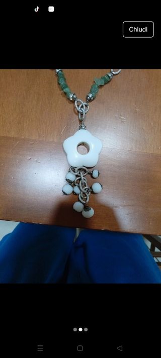 Set collana e orecchini verdi