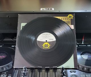 Q-Tex / Scott Brown - Evolution E.P.