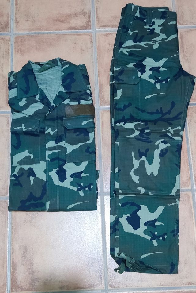 Uniforme Militar Camuflaje Verde
