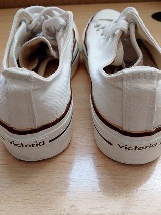 Bambas Victoria Talla 36 Blancas