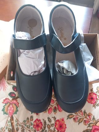 Zapatos colegiales azul marino 37