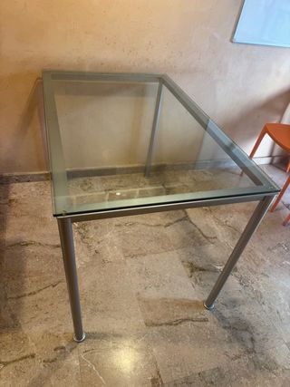 Mesa de cocina cristal y metal