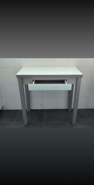 Mesa extensible cristal blanco y metal