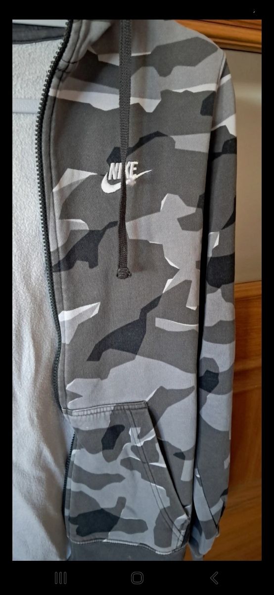 Sudadera Nike Camuflaje Talla S