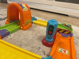 Set de vías y túnel para coches