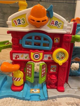 Set de vías y túnel para coches