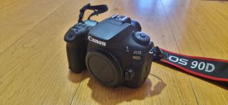 Equipo fotográfico Canon 90D
