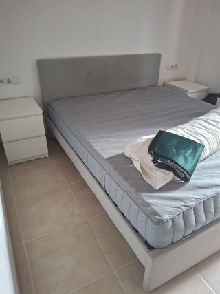 HOY! URGE
Cama 150x200 Gris y Blanca