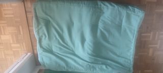 Futón verde agua. Puff. El precio es por los dos.