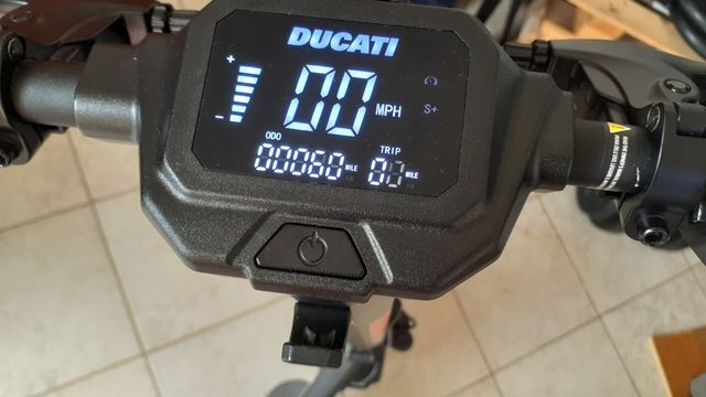 Monopattino Elettrico Ducati