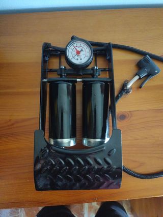 Inflador de pie doble cilindro