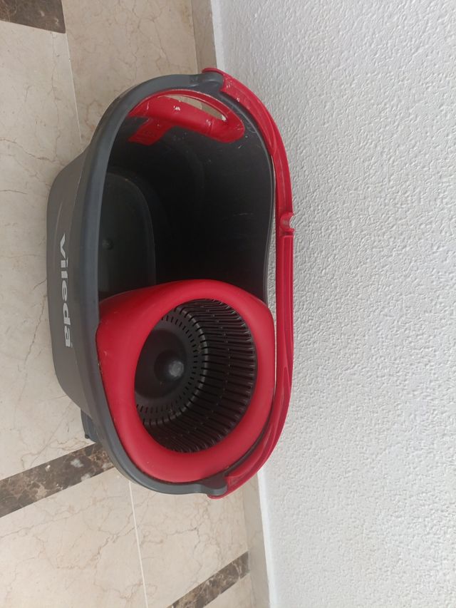 Cubo de fregona marca vileda