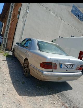 Mercedes-Benz Clase E 2006