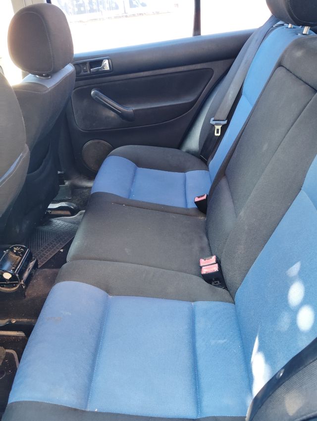 Volkswagen Golf 2001