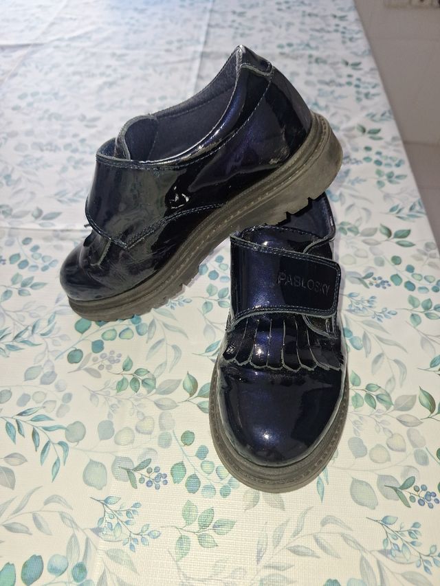 Zapato Pablosky Azul Brillante talla 31