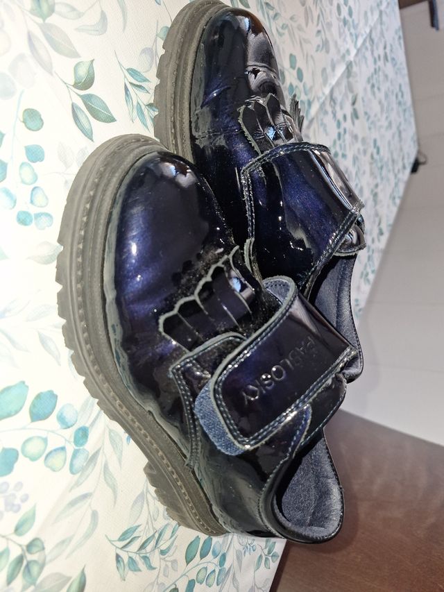 Zapato Pablosky Azul Brillante talla 31