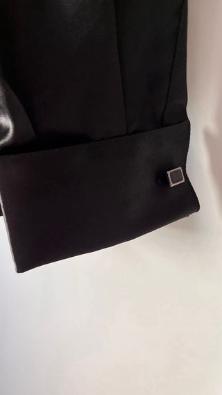 Camisa de seda negra