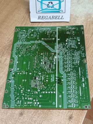 715G5246-P04-000-002S, de PHILIPS 40PFL3208K/12