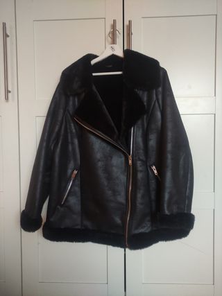 Abrigo Negro Violeta by Mango 
