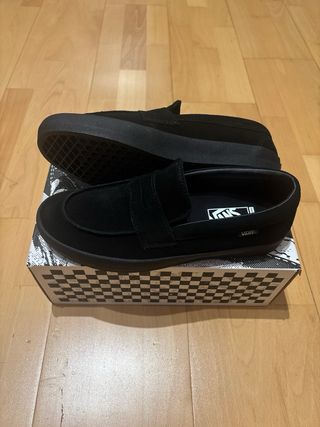 Mocasines Vans Negros Talla 42 Nuevos