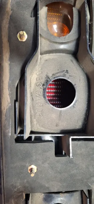 Piloto trasero Ford Sierra