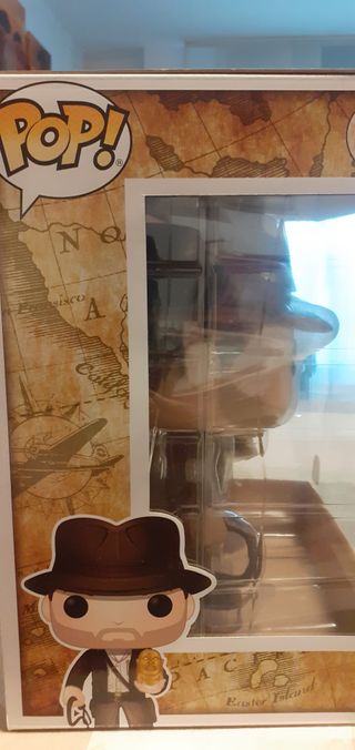 Funko Pop Jumbo Indiana Jones 885
