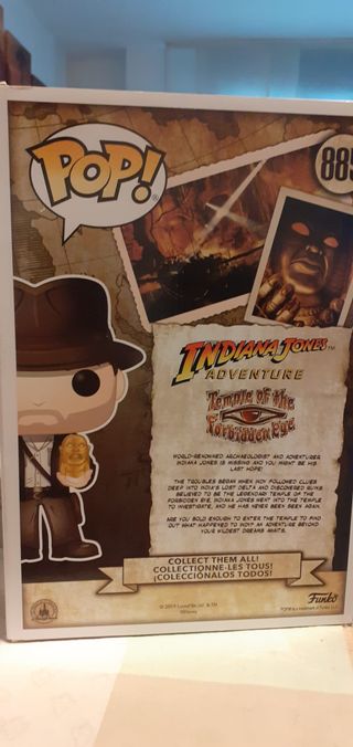 Funko Pop Jumbo Indiana Jones 885