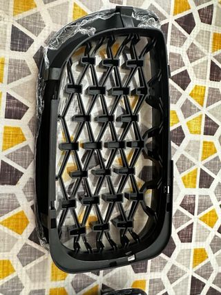 Rejillas Diamante BMW E46 02-05 serie 3 4 door 