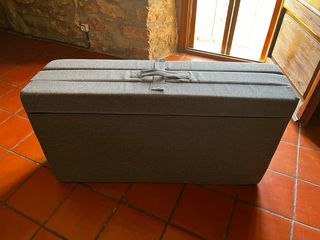 Colchón plegable de tela gris