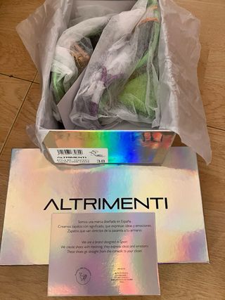 Sandalias ALTRIMENTI Talla 38 Verde y Dorado.