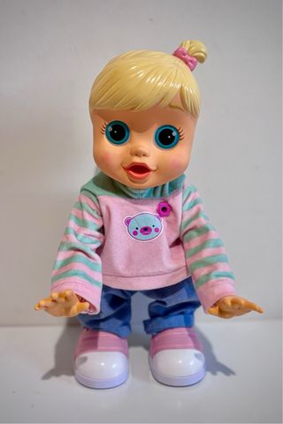 Muñeca Marta Interactiva de Pekebaby