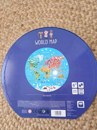 Puzzle infantil mapa del mundo educativo.