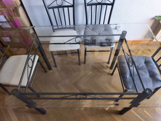 Mesa de cristal de comedor + 6 sillas
