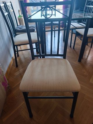 Mesa de cristal de comedor + 6 sillas