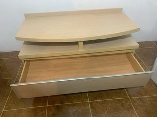 Mueble TV con Ruedas
