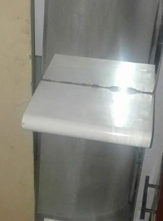 Estantería con cristal de 116 de largo