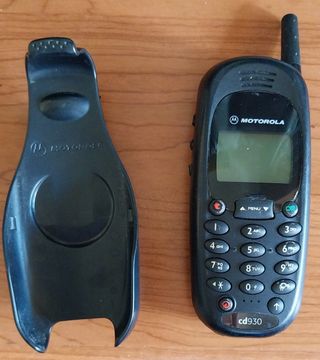 Teléfono Móvil Motorola CD930 Negro