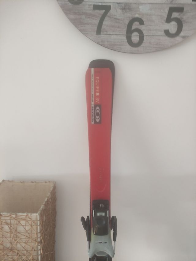 Esquís Salomon Rojos