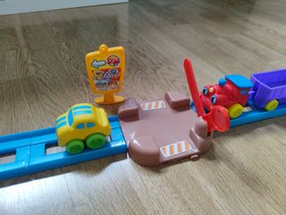 Tren de juguete + de 18 meses