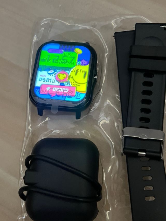 Smartwatch Beige/Dorado muy buena